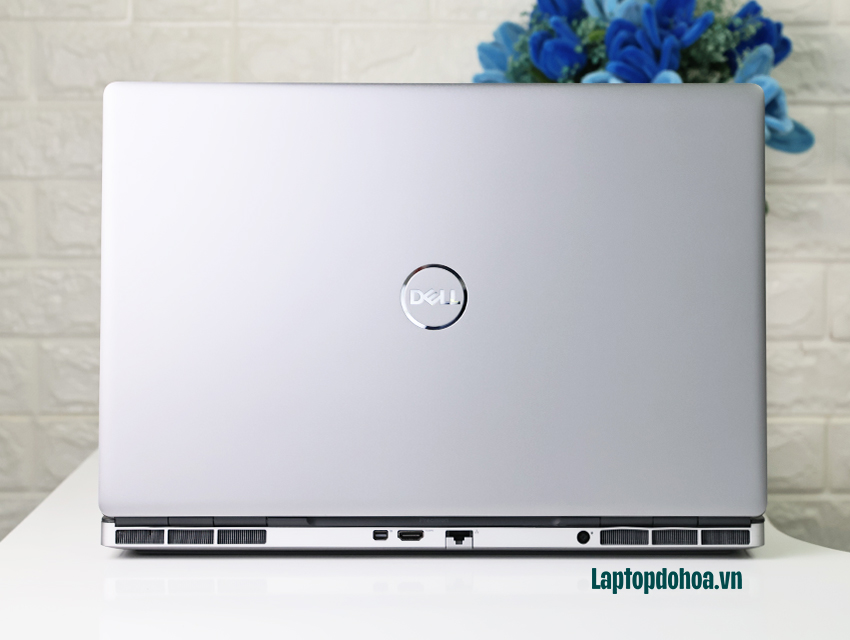 Laptop Dell Preciiosn 7760